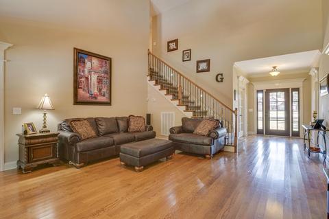 226 Fox Den Way, Murfreesboro, TN 37130 photo 8