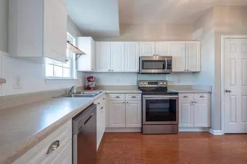 1446 Bern Dr, Spring Hill, TN 37174 photo 11