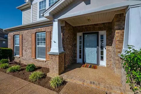 1446 Bern Dr, Spring Hill, TN 37174 photo 2