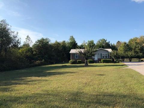 2524 Pleasant Ridge Rd, Goodspring, TN 38460 photo 2