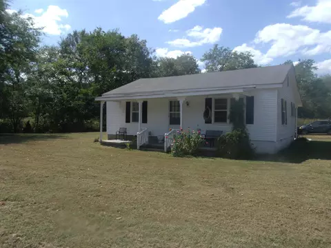 1354 Bevels Spring Rd, Goodspring, TN 38460 photo 1