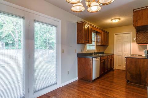 2804 Salem Dr, Springfield, TN 37172 photo 10