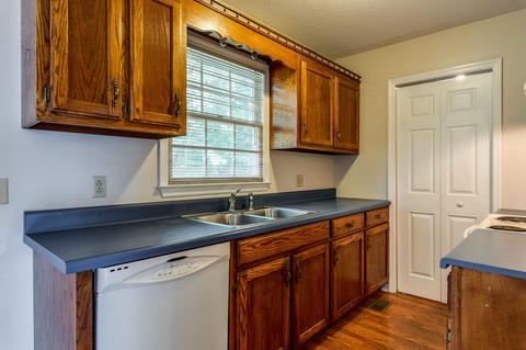 2804 Salem Dr, Springfield, TN 37172 photo 11