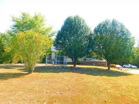 219 Casteel Rd, Ethridge, TN 38456 photo 3