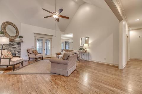 2829 Battleground Dr, Murfreesboro, TN 37129 photo 6