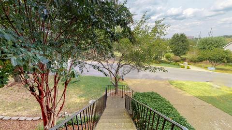 875 E Benjamin Dr, Franklin, TN 37067 photo 4
