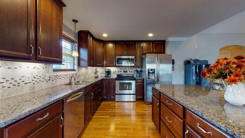 216 Deerfield Dr, Springfield, TN 37172 photo 5