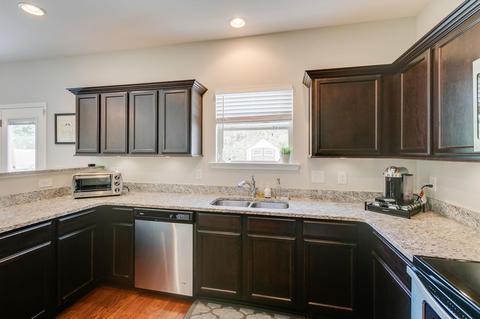 1051 Daniel Ln, Spring Hill, TN 37174 photo 11