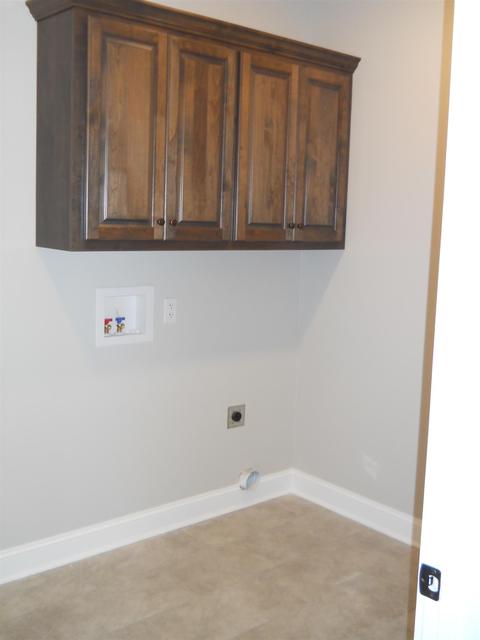 247 Barton Dr, Normandy, TN 37360 photo 8