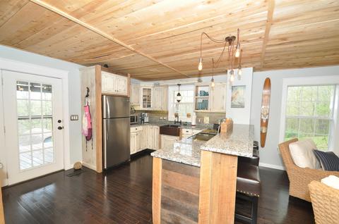 225 Captains Point Rd, Silver Point, TN 38582 photo 9