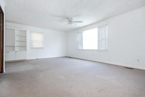705 E Broad St, Dickson, TN 37055 photo 14