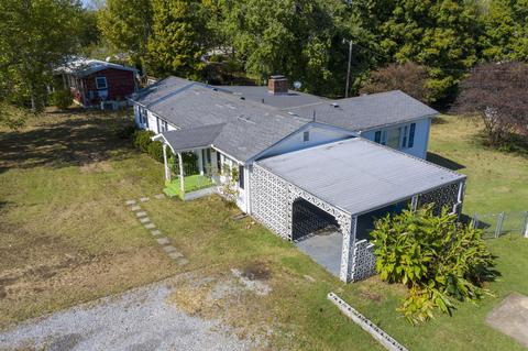 705 E Broad St, Dickson, TN 37055 photo 3