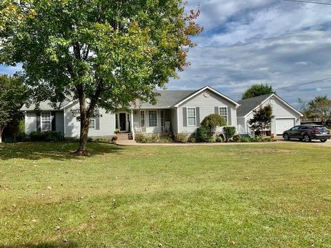 1109 Myatt Loop Rd, Burns, TN 37029 photo 1