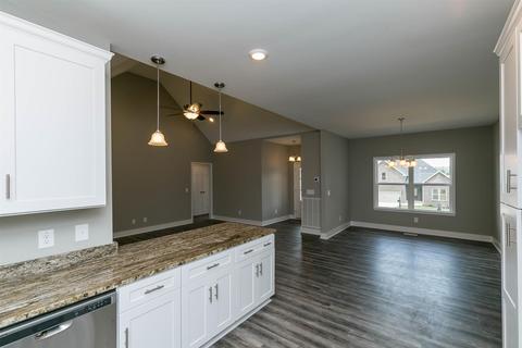 187 Fieldstone Ln, Springfield, TN 37172 photo 9