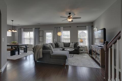 1022 Hemlock Dr, Spring Hill, TN 37174 photo 8