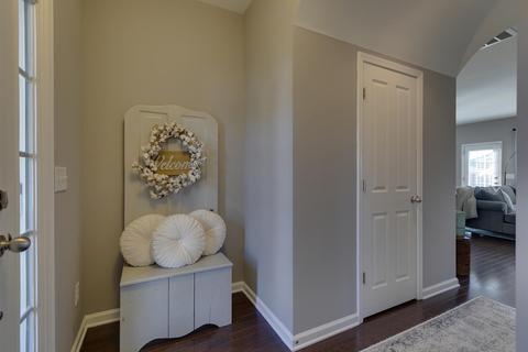 1022 Hemlock Dr, Spring Hill, TN 37174 photo 5