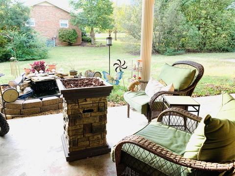 304 Hillview Dr, Dickson, TN 37055 photo 2