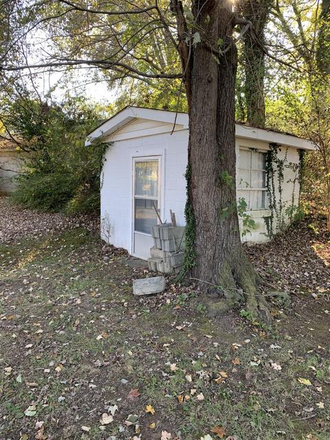 104 Morrison St, Centerville, TN 37033 photo 3