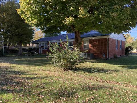 104 Morrison St, Centerville, TN 37033 photo 2