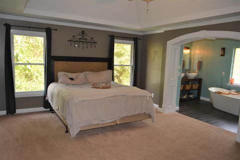 657 Earl Warren Rd, Beechgrove, TN 37018 photo 9