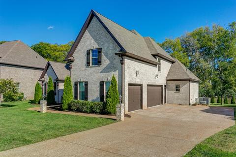 4004 Haversack Dr, Spring Hill, TN 37174 photo 2