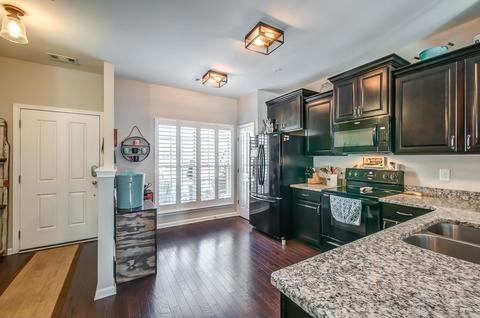 2081 Hemlock Dr, Spring Hill, TN 37174 photo 7