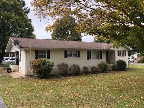 305 Kelly Dr, Decherd, TN 37324 photo 11