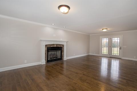 5325 Fred Perry Rd, Springfield, TN 37172 photo 3
