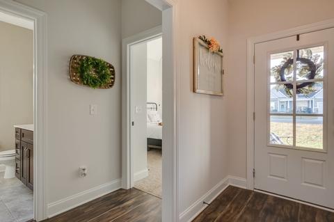 652 Laurel Ln, Murfreesboro, TN 37127 photo 7
