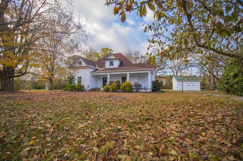 231 W Maple St, Morrison, TN 37357 photo 2