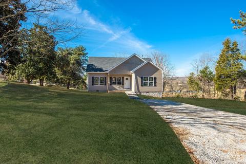 2011 Ridgecrest Cir, Dickson, TN 37055 photo 1