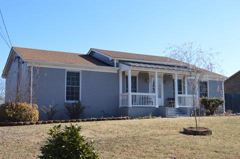 302 Westwind Dr, Springfield, TN 37172 photo 1