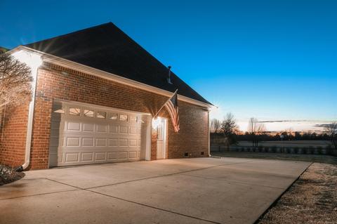 2707 Howell Dr, Murfreesboro, TN 37130 photo 2
