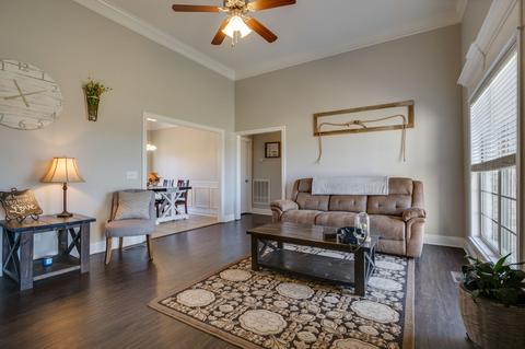 136 Glider Loop, Eagleville, TN 37060 photo 2