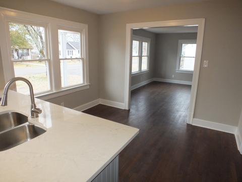 1006 Leaf Ave, Murfreesboro, TN 37130 photo 5