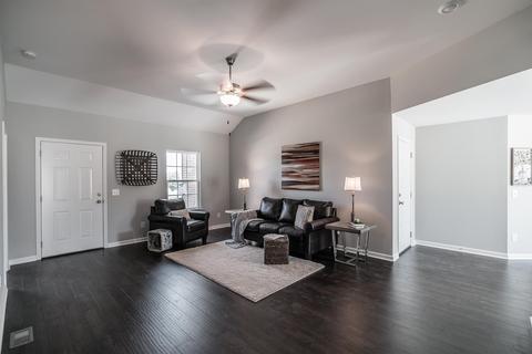 127 Sage Dr, Springfield, TN 37172 photo 3