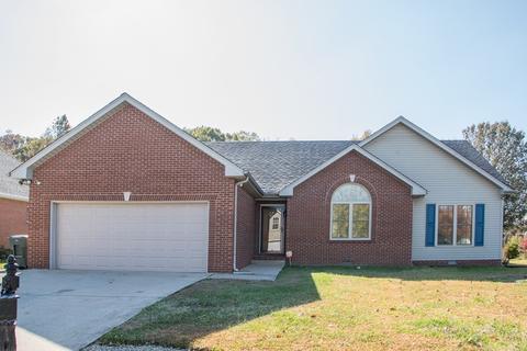 112 Foxrun, Springfield, TN 37172 photo 1
