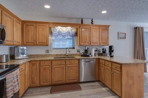 112 Foxrun, Springfield, TN 37172 photo 7