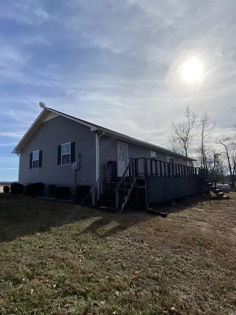 971 Sherrill Rd, Decherd, TN 37324 photo 4
