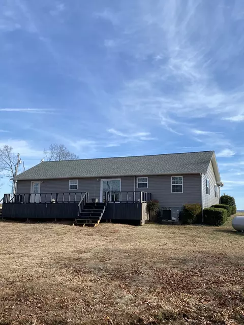 971 Sherrill Rd, Decherd, TN 37324 photo 3