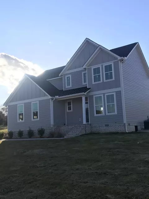 562 Buddy Rd, Burns, TN 37029 photo 1
