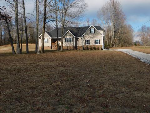 111 Dewey Dr, Dickson, TN 37055 photo 2