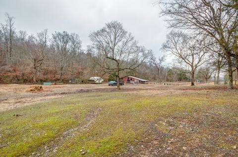 1392 Highway 50 E, Centerville, TN 37033 photo 16