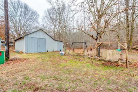 1392 Highway 50 E, Centerville, TN 37033 photo 11