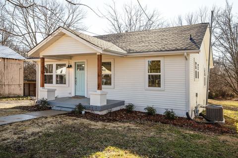 317 22nd Ave E, Springfield, TN 37172 photo 4