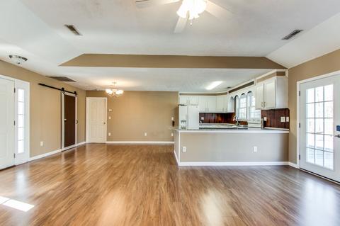 386 Spring Meadows Ln, Morrison, TN 37357 photo 8