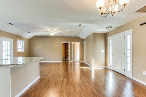 386 Spring Meadows Ln, Morrison, TN 37357 photo 9
