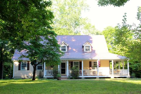 1880 Grays Bend Rd, Centerville, TN 37033 photo 1