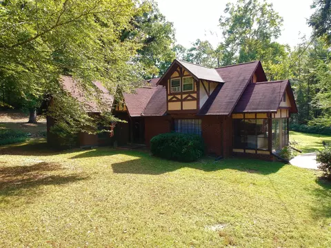 1329 Fall River Rd, Goodspring, TN 38460 photo 1