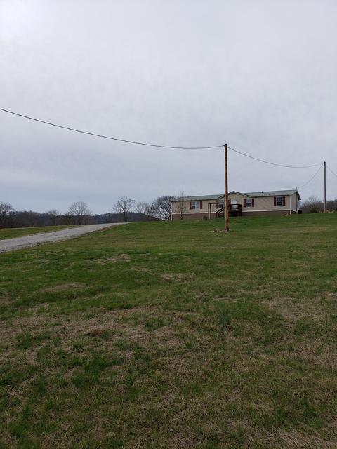 205 Allison Dr, Pulaski, TN 38478 photo 2